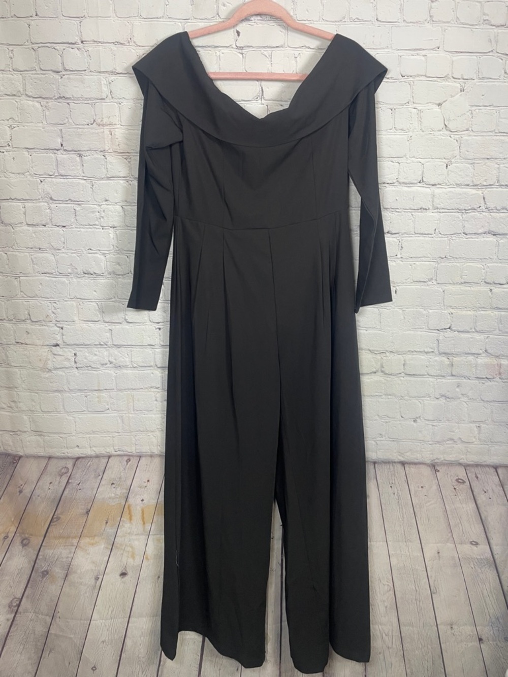 NWT Sierra Darien Black Cocktail Party Dress Off Shoulder Jumpsuit Medium - Picture 2 of 10